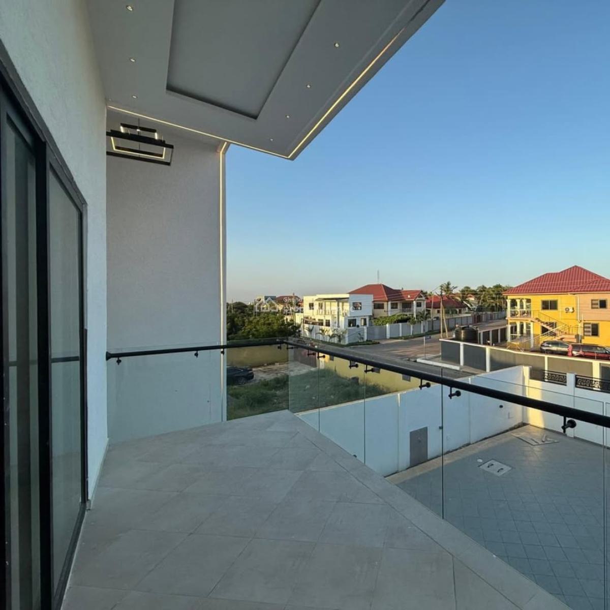 Executive 4 Bedroom, Spintex, Accra, House for Sale