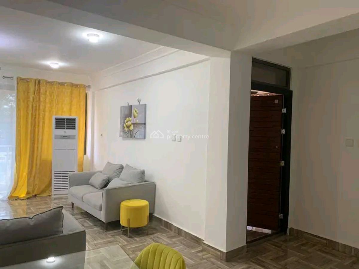 a 2 Room All Ensuite Commercial Space Facing The Roadside, North Labone, Accra, Commercial Property for Rent