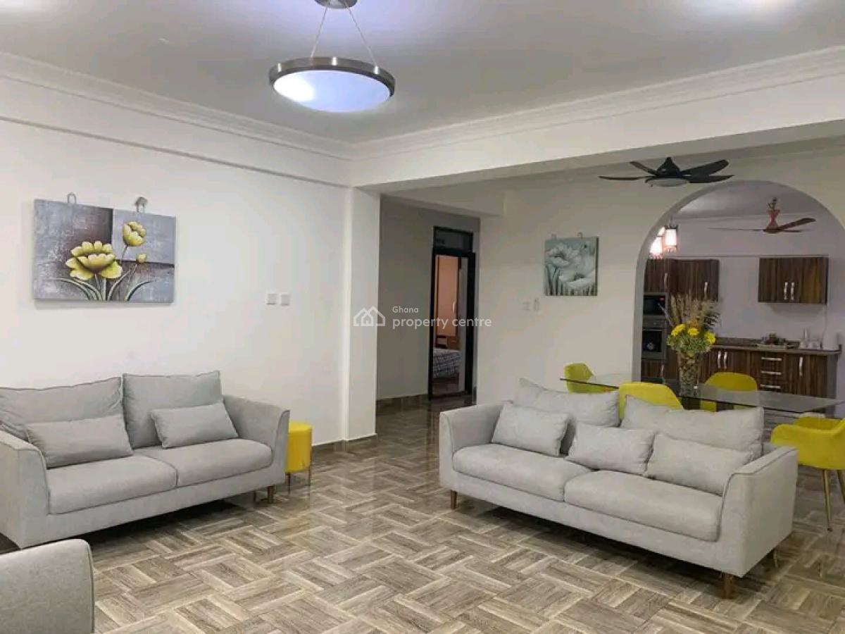 a 2 Room All Ensuite Commercial Space Facing The Roadside, North Labone, Accra, Commercial Property for Rent