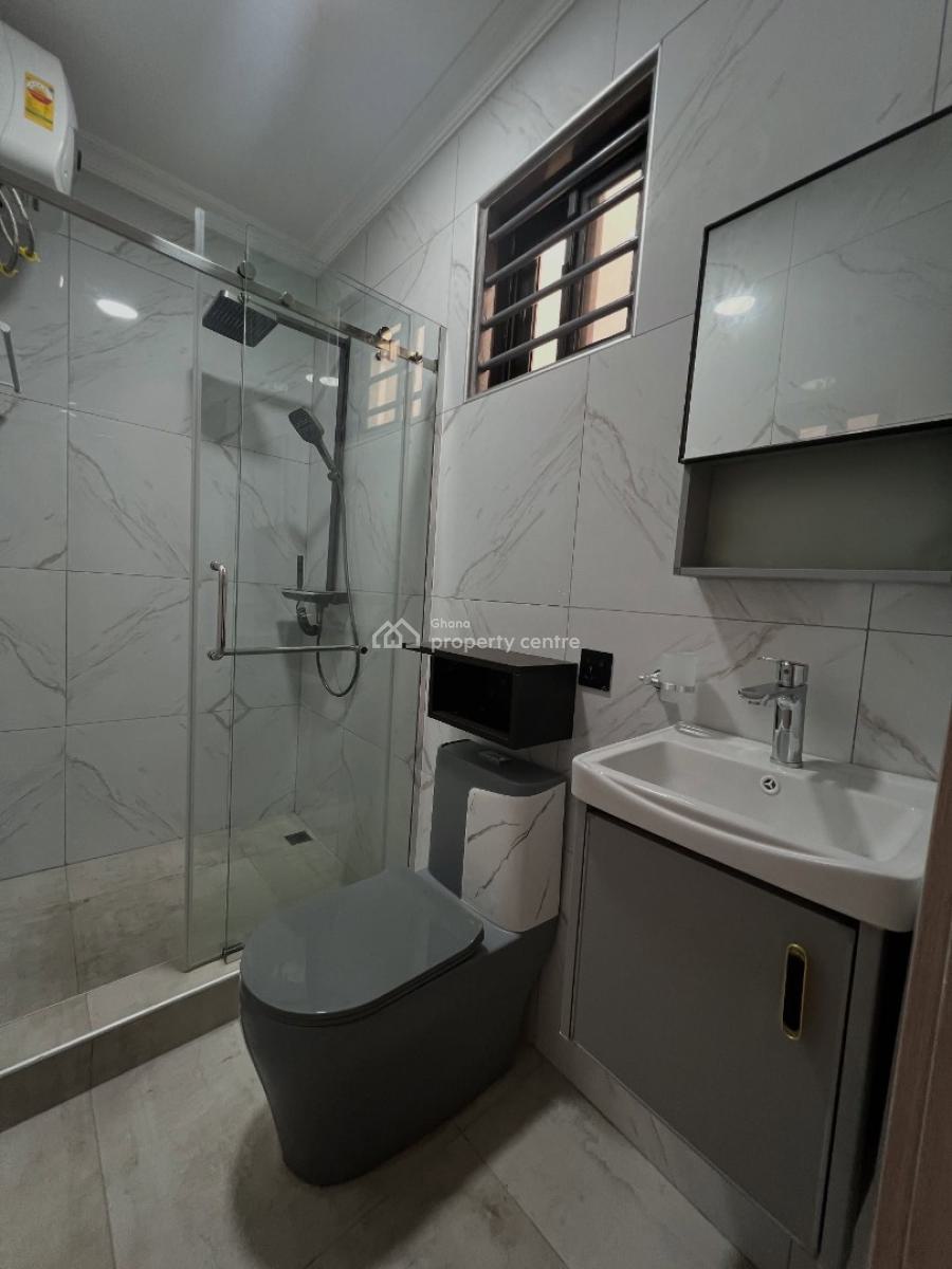 Executive Newly Built All En-suite 2 Bedroom, East Legon, Accra, Townhouse for Rent
