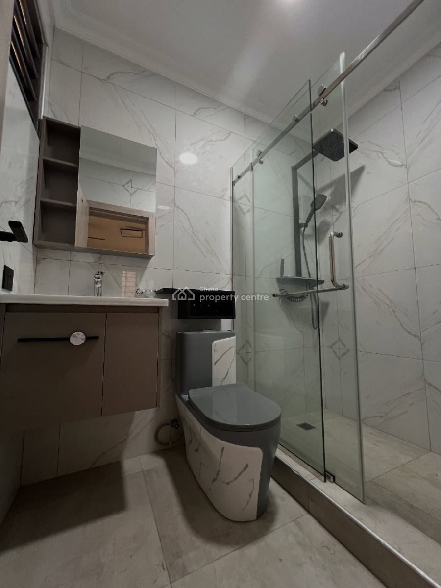 Executive Newly Built All En-suite 2 Bedroom, East Legon, Accra, Townhouse for Rent