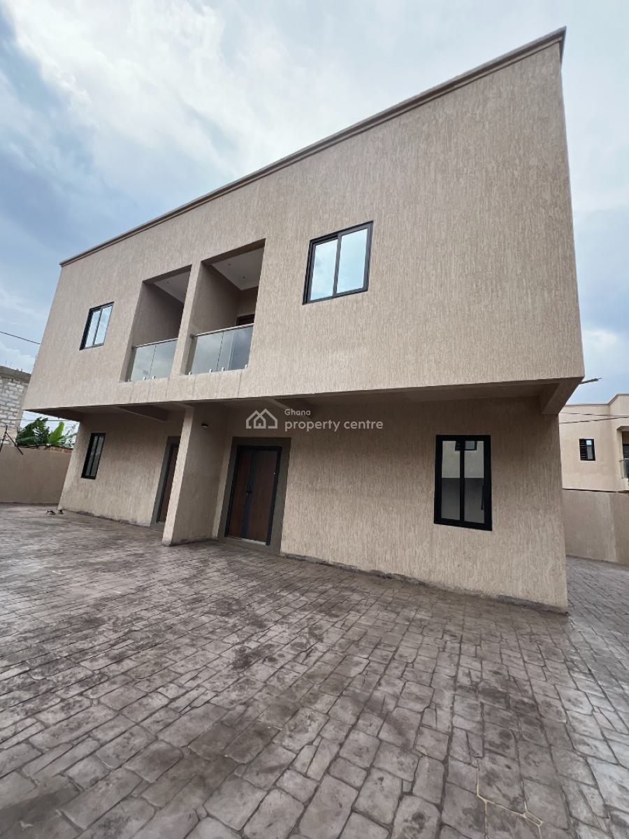 Executive Newly Built All En-suite 2 Bedroom, East Legon, Accra, Townhouse for Rent