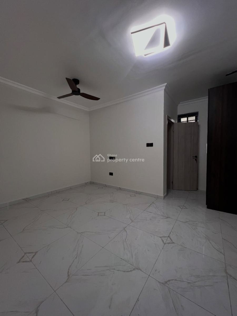 Executive Newly Built All En-suite 2 Bedroom, East Legon, Accra, Townhouse for Rent