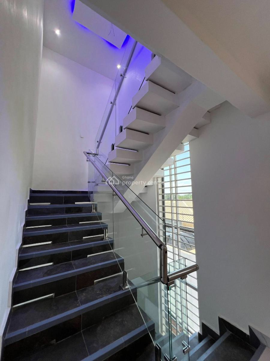 Executive 3 Bedrooms, Ashaley Botwe, Adenta Municipal, Accra, House for Sale