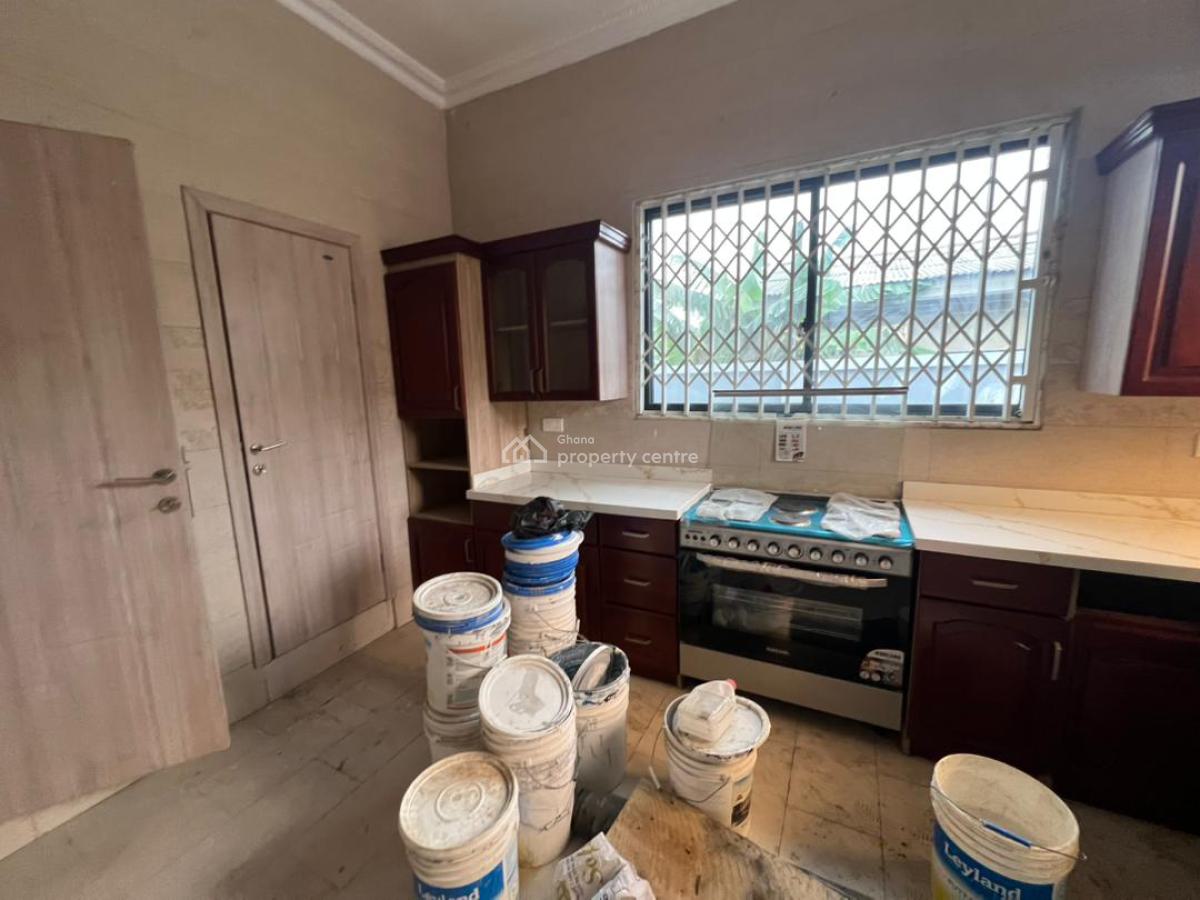 Nice 4 Bedrooms, Community 20, Spintex, Accra, House for Rent