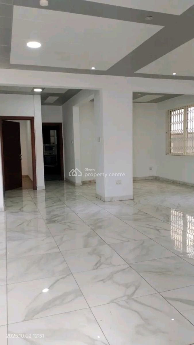 Executive 5-bedroom House @ East Airport, East Airport, Airport Residential Area, Accra, House for Rent