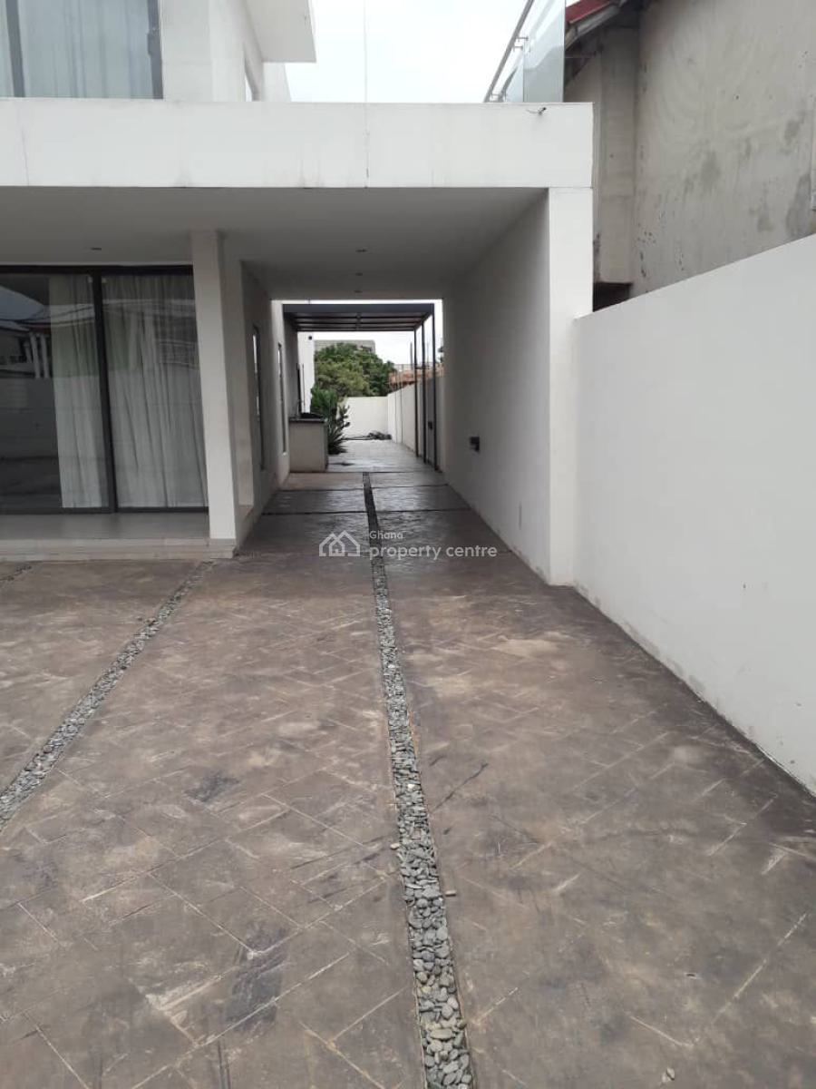 Executive 4-bedroom Townhouse @ Tseaddo, Tse Addo, Accra, Townhouse for Sale