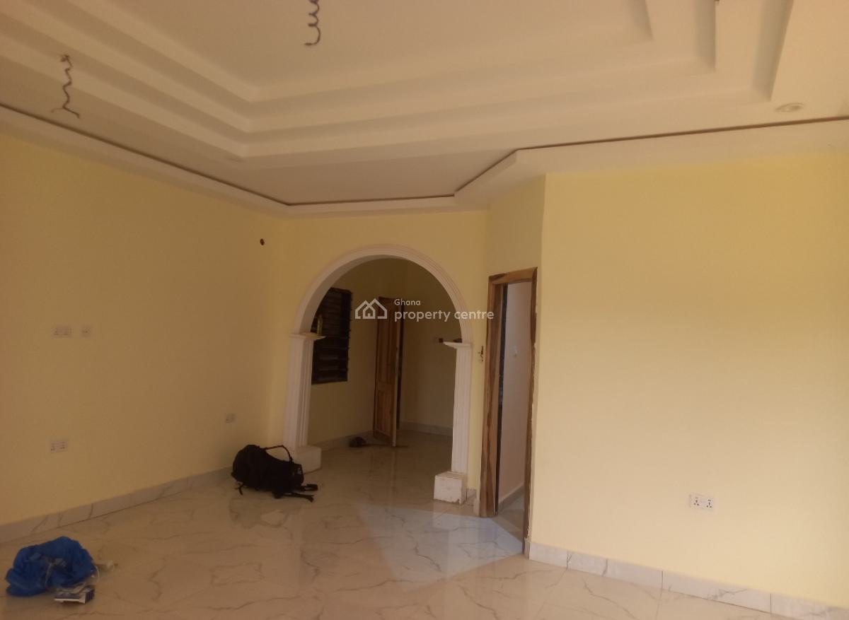 4 Bedrooms ( Newly Built), Trede, on Santasi Road., Kumasi Metropolitan, Ashanti, House for Sale
