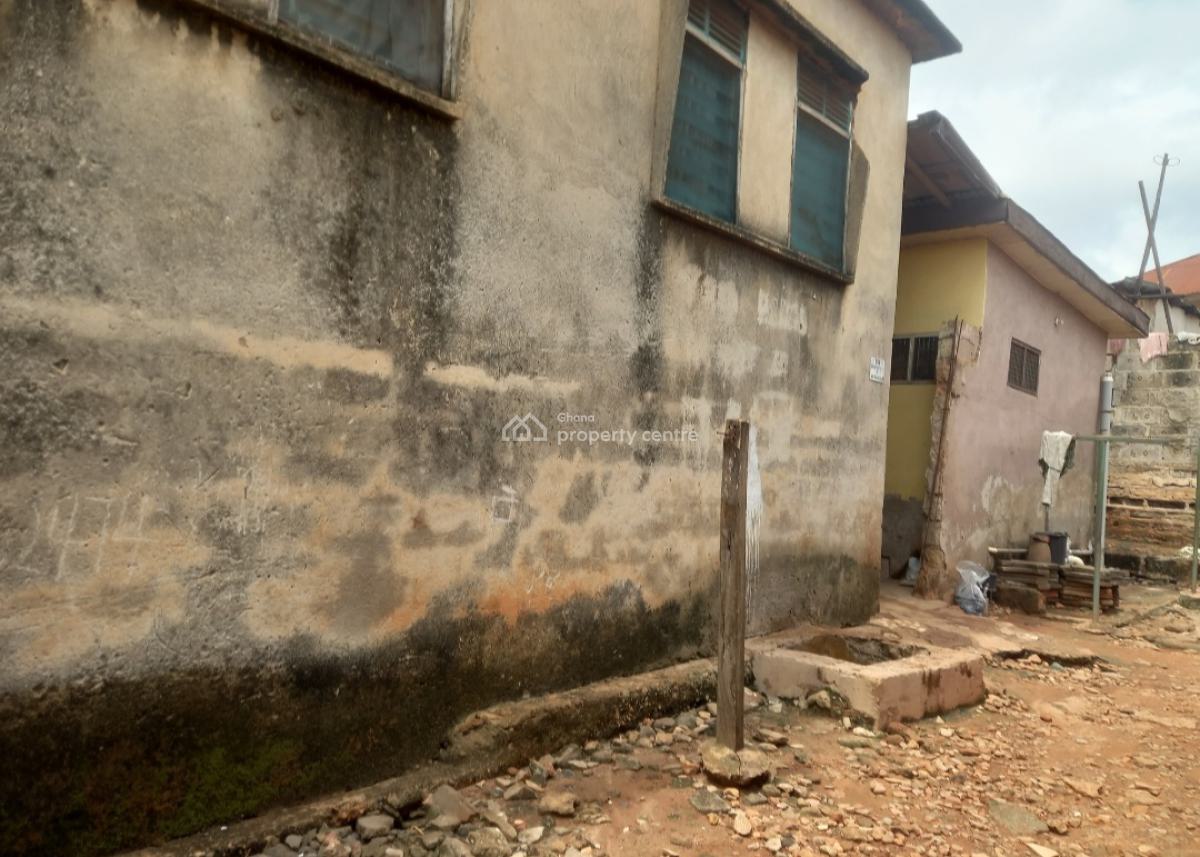 6 Bedrooms, Oforikrom, Near Anloga Junction., Kumasi Metropolitan, Ashanti, House for Sale