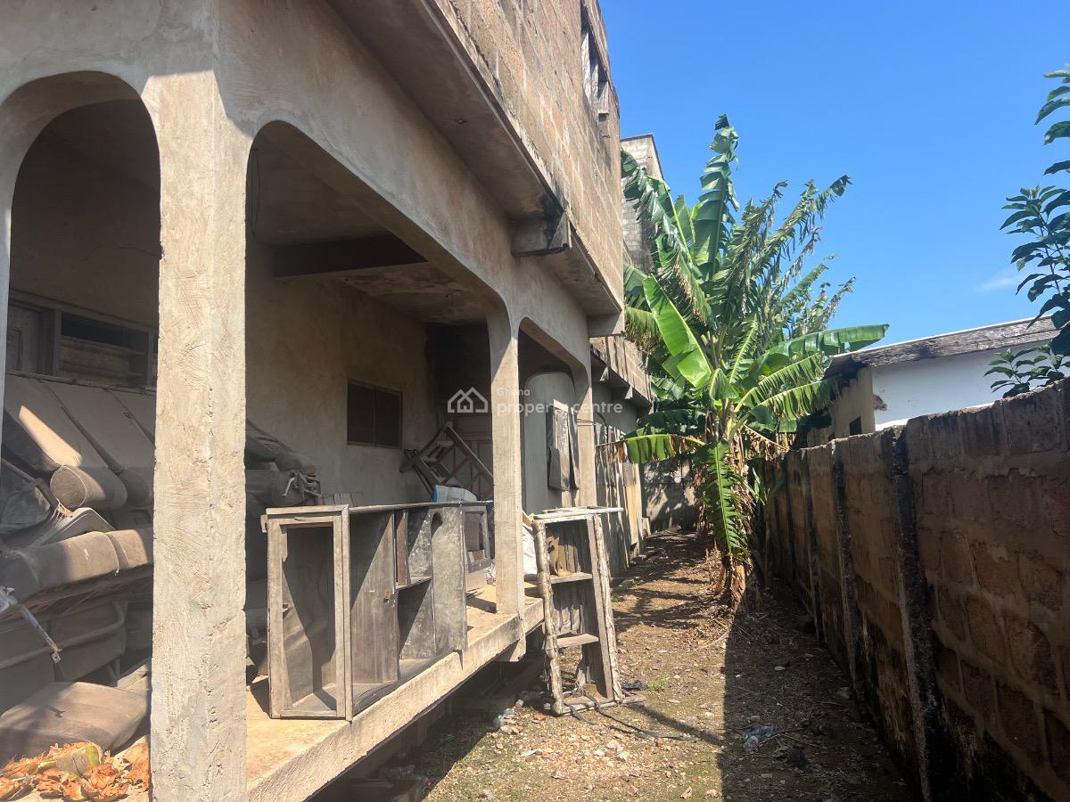 9rooms Flat in Lashibi, Lashibi Vivian Farm, Lashibi, Accra, House for Sale
