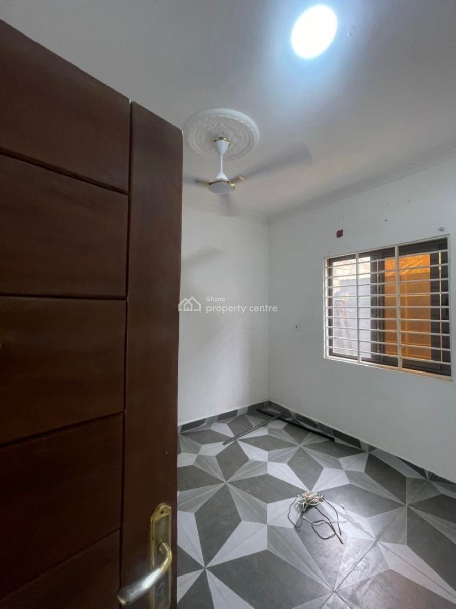 Chamber and Hall at Anyaa Palas Town, Anyaa Palas Town, Ga South Municipal, Accra, Apartment for Rent