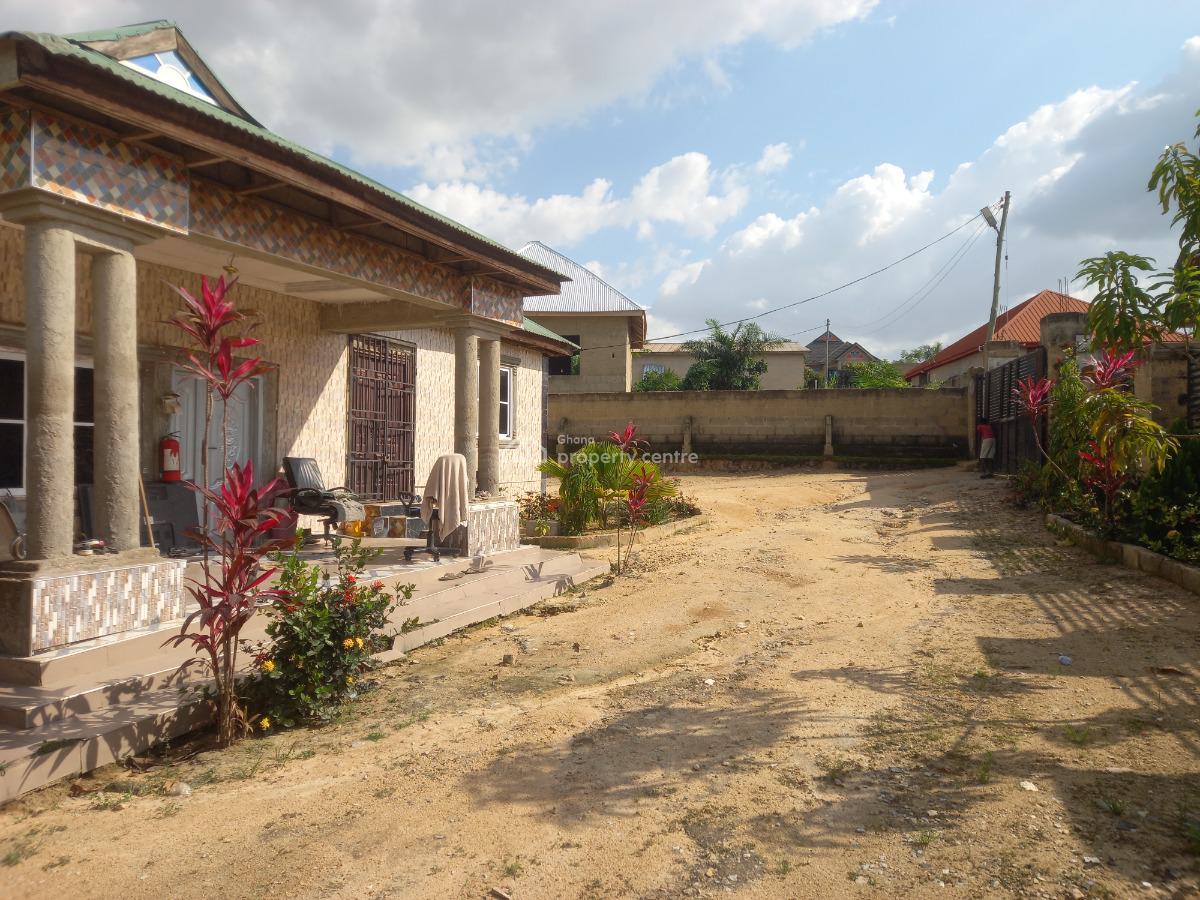 6 Bedrooms, Kodie, Near Kronum Afrancho, on Kumasi Offinso Road, Kumasi Metropolitan, Ashanti, House for Sale