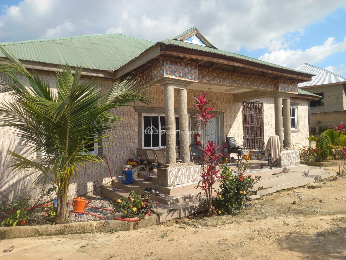 6 Bedrooms, Kodie, Near Kronum Afrancho, on Kumasi Offinso Road, Kumasi Metropolitan, Ashanti, House for Sale