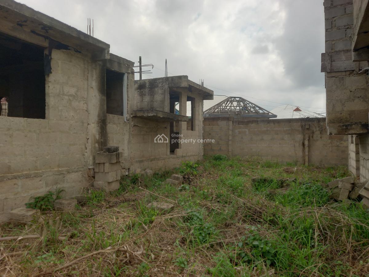 8 Bedrooms  ( 2 Separate Houses), Kenyasi Bosore., Kumasi Metropolitan, Ashanti, House for Sale