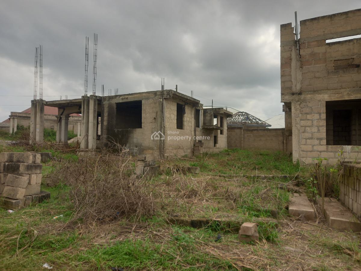 8 Bedrooms  ( 2 Separate Houses), Kenyasi Bosore., Kumasi Metropolitan, Ashanti, House for Sale