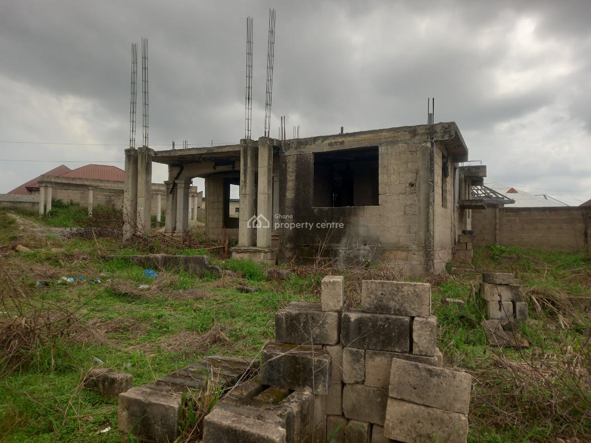 8 Bedrooms  ( 2 Separate Houses), Kenyasi Bosore., Kumasi Metropolitan, Ashanti, House for Sale