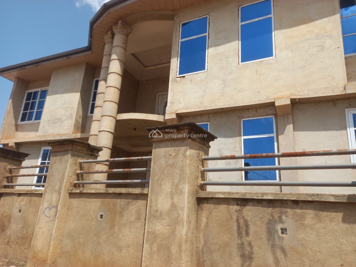 10 Bedrooms, Afrancho ( Township), Near Kronum Suame., Kumasi Metropolitan, Ashanti, House for Sale