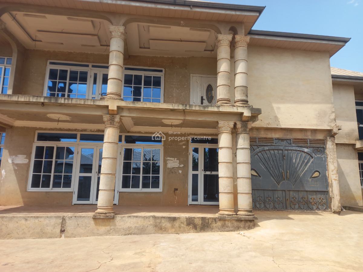 10 Bedrooms, Afrancho ( Township), Near Kronum Suame., Kumasi Metropolitan, Ashanti, House for Sale