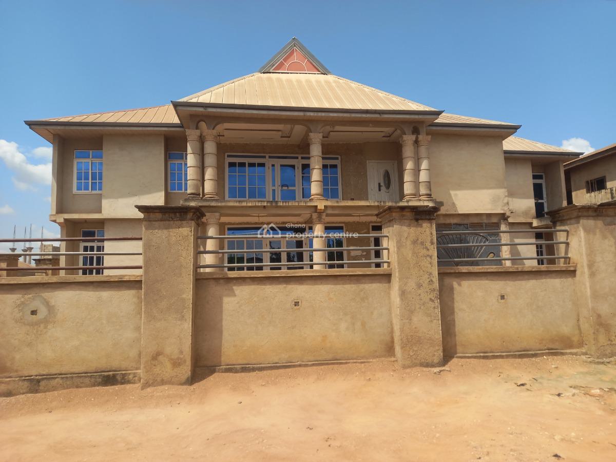 10 Bedrooms, Afrancho ( Township), Near Kronum Suame., Kumasi Metropolitan, Ashanti, House for Sale
