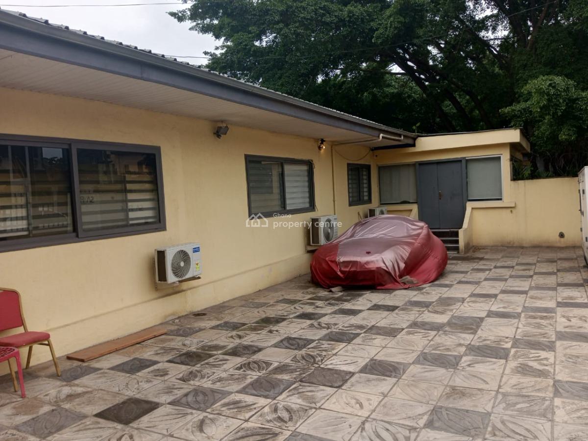 Land with Offices in Prime Zone, Osu, Accra, Office Space for Sale
