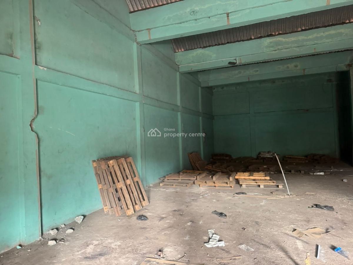 400 Square of Warehouse at Achimota, Abc, Achimota, Accra, Warehouse for Rent