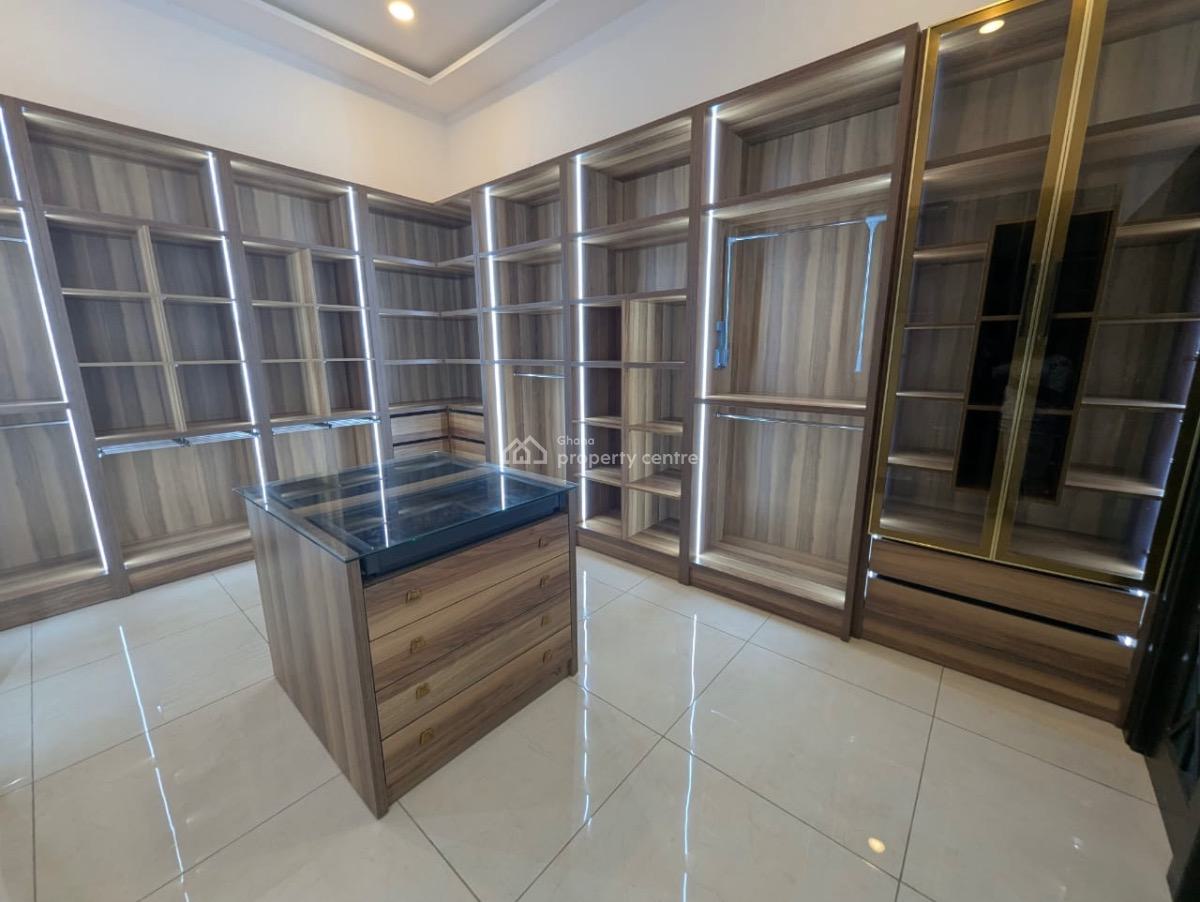 5 Bedrooms at Airport Residential Area, Airport, Airport Residential Area, Accra, Detached Duplex for Sale