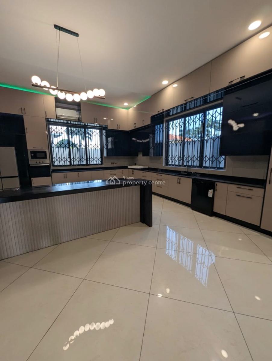 5 Bedrooms at Airport Residential Area, Airport, Airport Residential Area, Accra, Detached Duplex for Sale