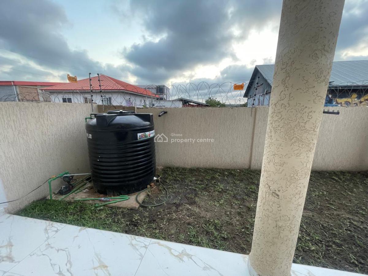 Serviced 1 Bedroom Apartment, Mahama Road, East Airport, Airport Residential Area, Accra, Mini Flat for Rent