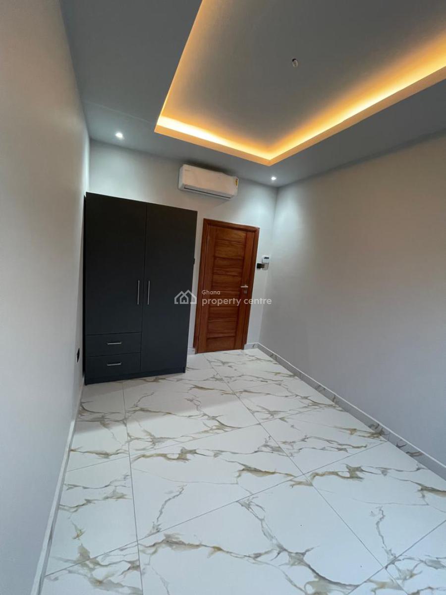 Serviced 1 Bedroom Apartment, Mahama Road, East Airport, Airport Residential Area, Accra, Mini Flat for Rent