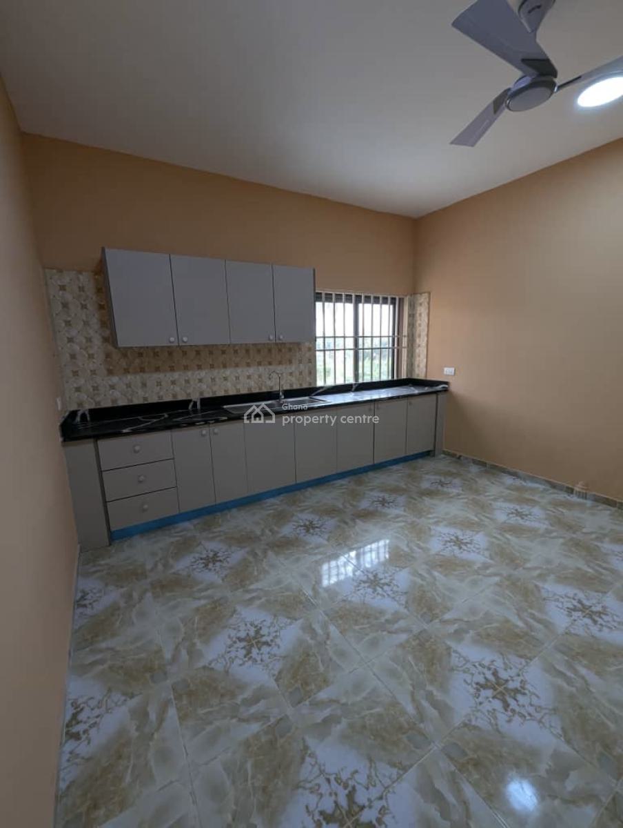 2 Bedrooms at Cfc Estate   Dome, Cfc Estate, Dome, Ga East Municipal, Accra, Apartment for Rent