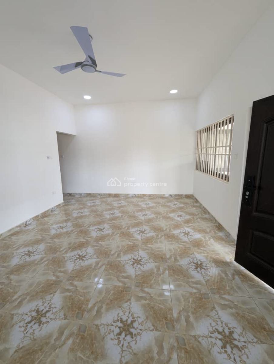 2 Bedrooms at Cfc Estate   Dome, Cfc Estate, Dome, Ga East Municipal, Accra, Apartment for Rent