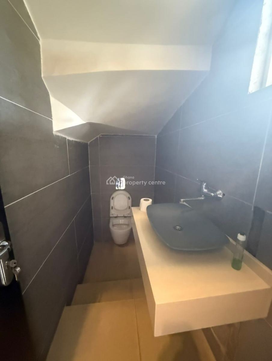 Executive 4 Bedrooms, North Legon, Accra, House for Sale
