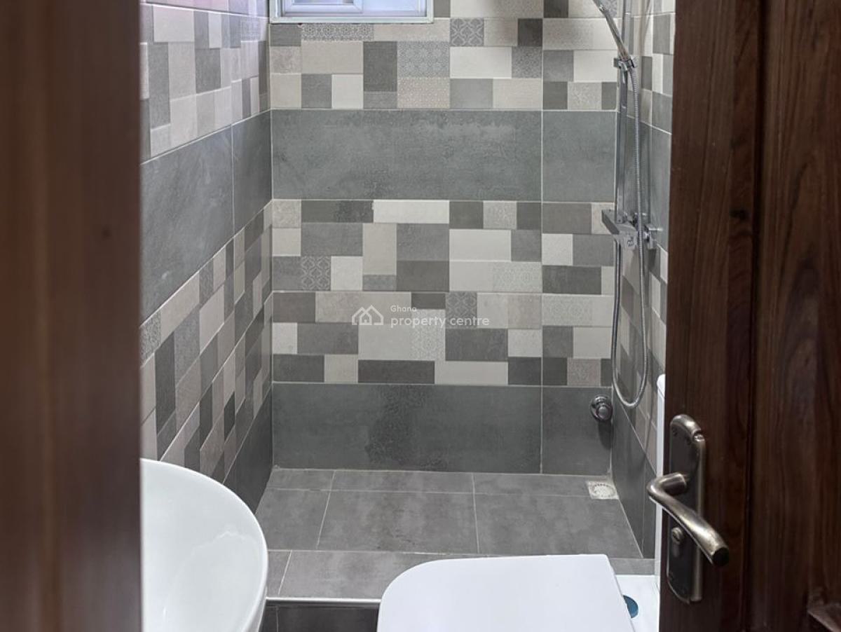 Executive 2 Bedroom, East Airport, Airport Residential Area, Accra, Apartment for Rent