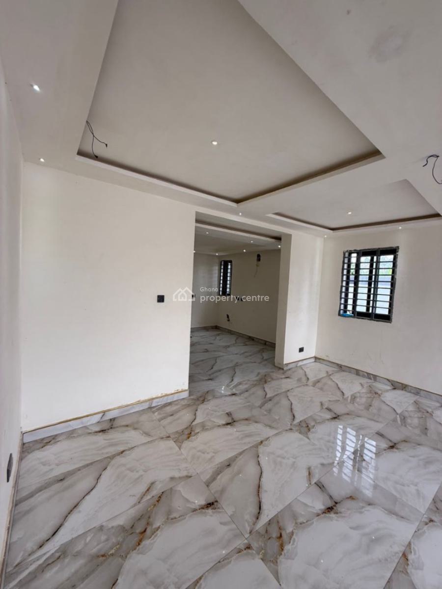 5 Bedrooms House, Ssnit, Adenta Municipal, Accra, House for Sale