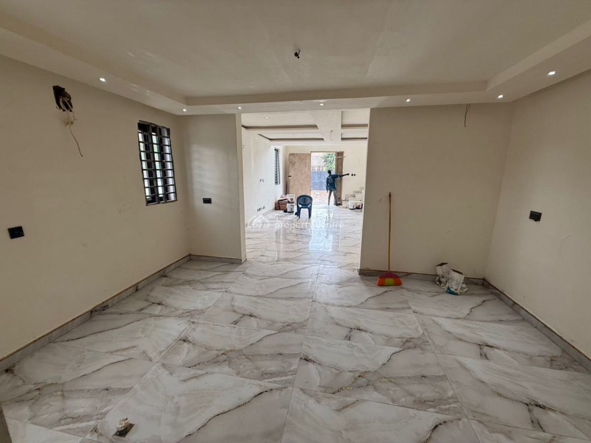 5 Bedrooms House, Ssnit, Adenta Municipal, Accra, House for Sale