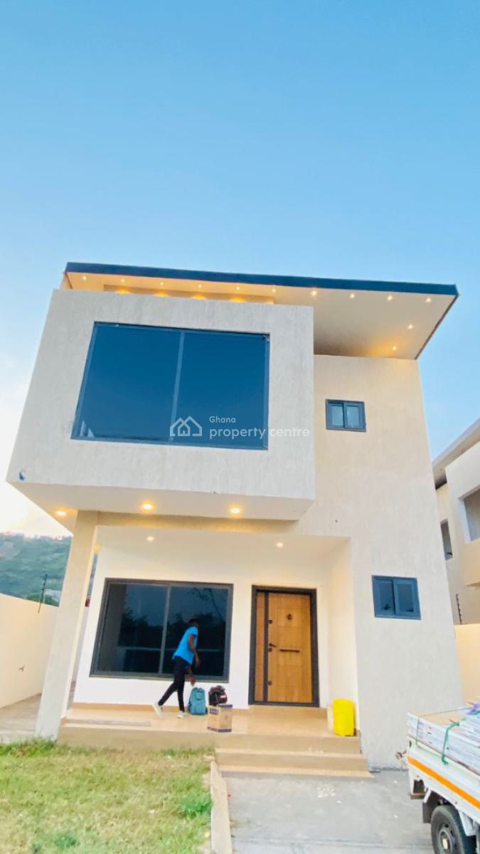 Detached 3 Bedroom Duplex with Staff Quarters, Oyarifa, Adenta Municipal, Accra, Detached Duplex for Sale