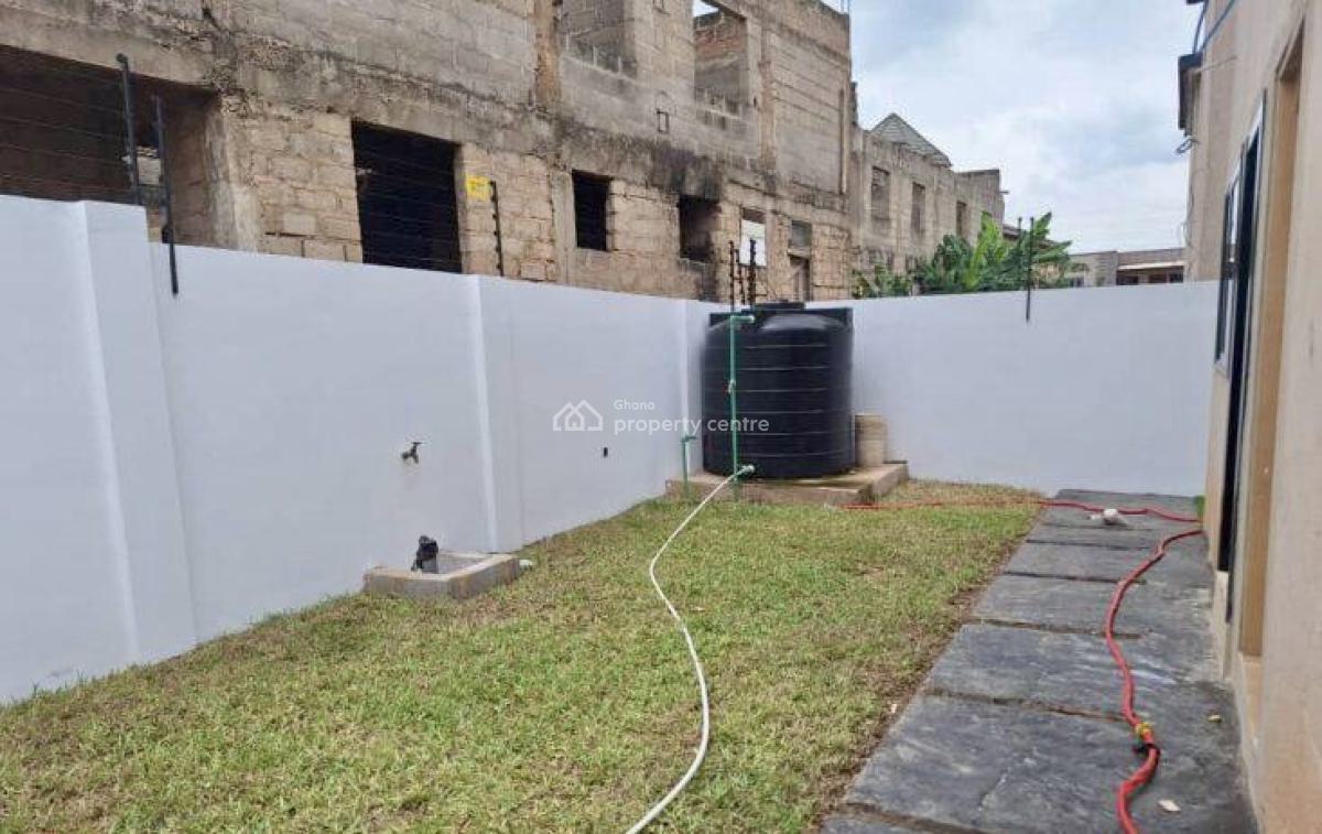 Detached 3 Bedroom Duplex with Staff Quarters, Oyarifa, Adenta Municipal, Accra, Detached Duplex for Sale