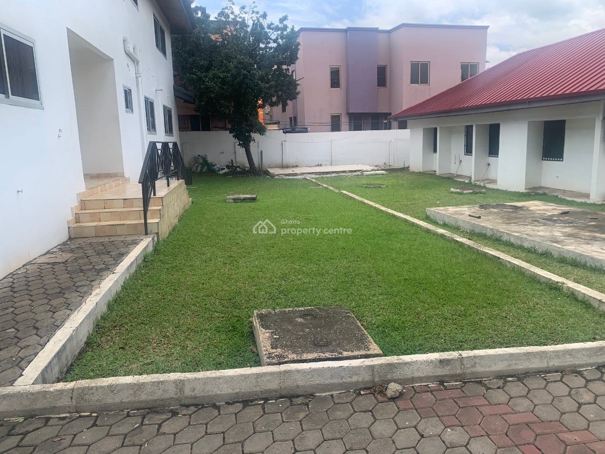 12 Bedroom House, Airport, West Airport, Airport Residential Area, Accra, House for Rent