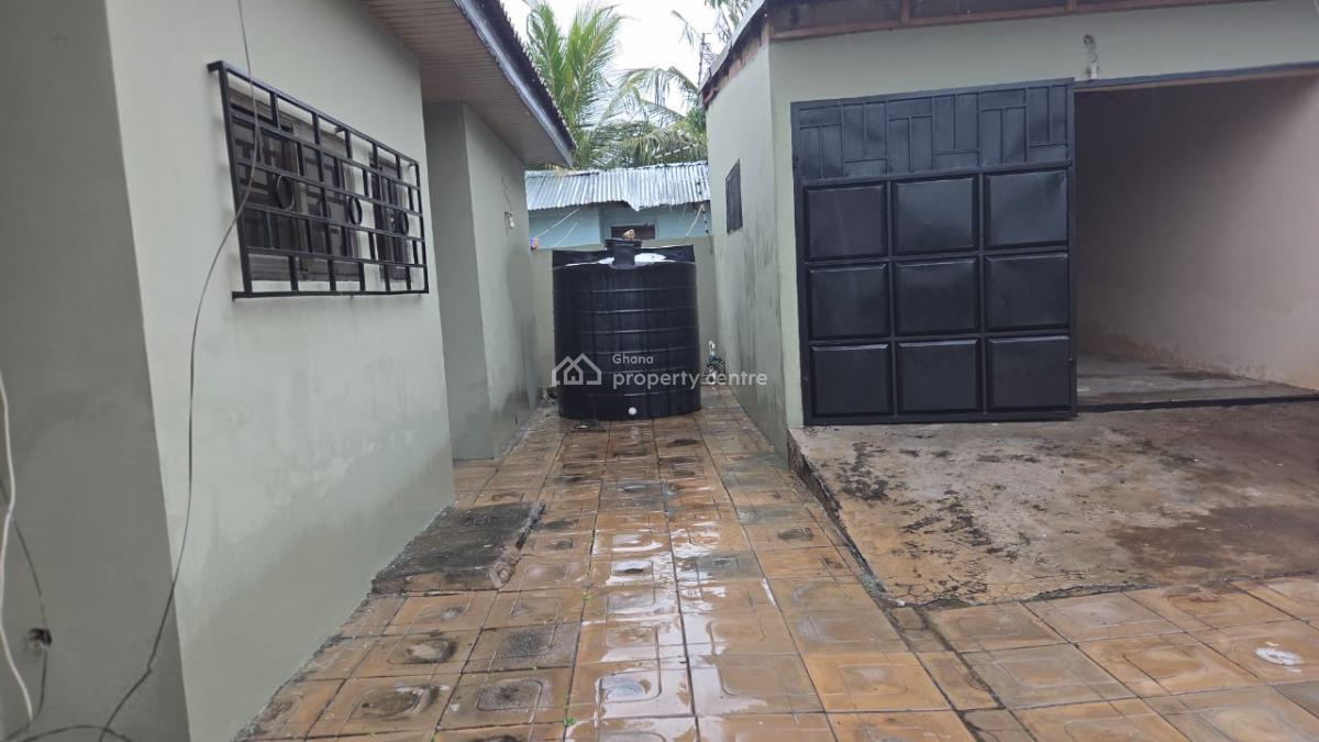 3-bedroom House in Community 17, Community 17, Lashibi, Accra, House for Rent