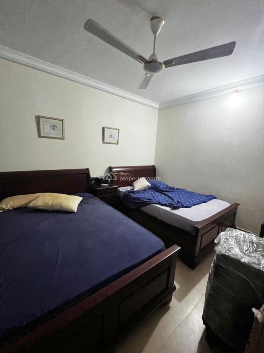 Luxury 4-bedroom House  in East Airport, East Airport, East Airport, Airport Residential Area, Accra, Detached Bungalow for Sale