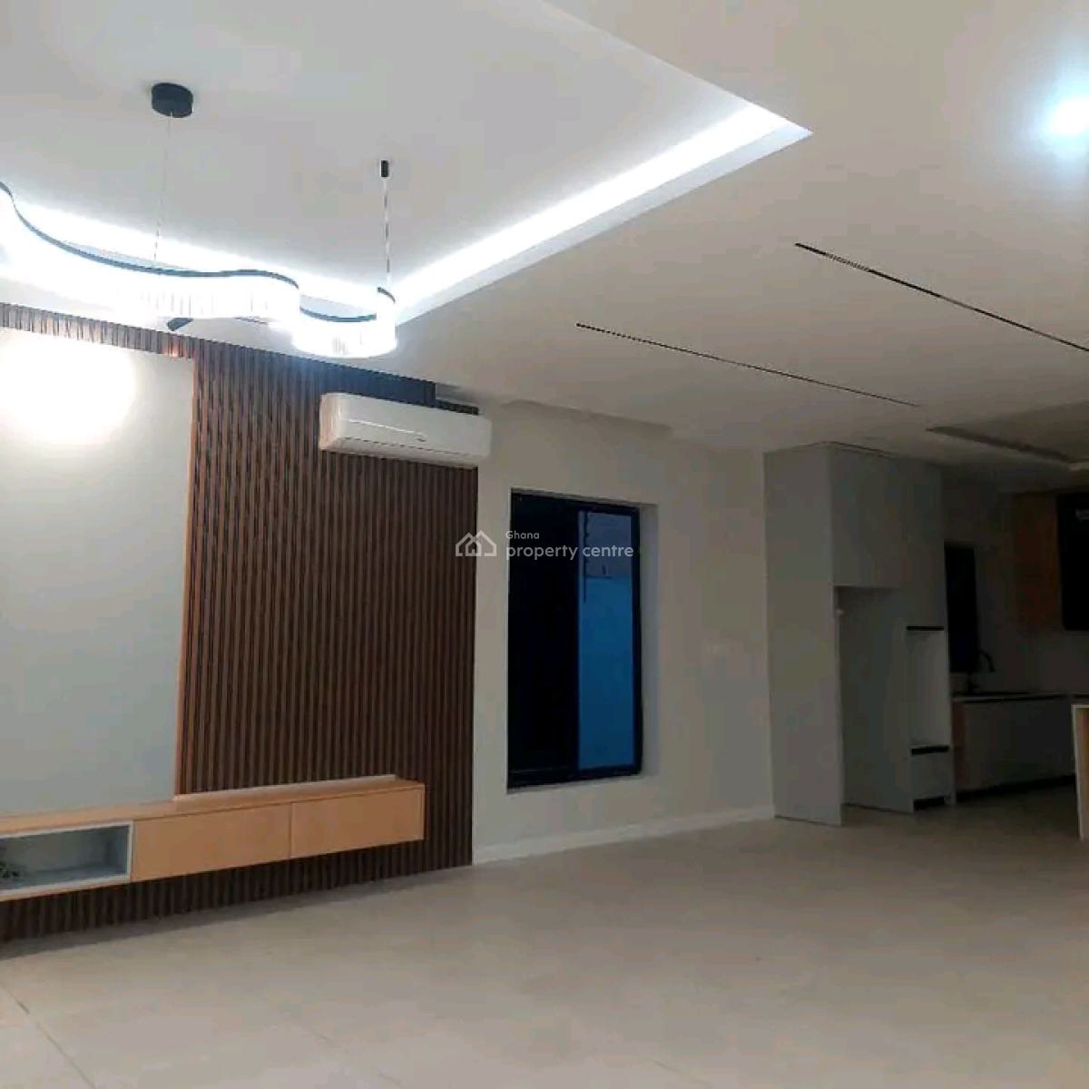 Ultra Modern 5-bedroom Townhouse @ East Airport, East Airport, Airport Residential Area, Accra, Townhouse for Sale
