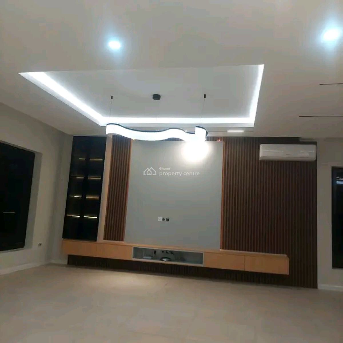 Ultra Modern 5-bedroom Townhouse @ East Airport, East Airport, Airport Residential Area, Accra, Townhouse for Sale