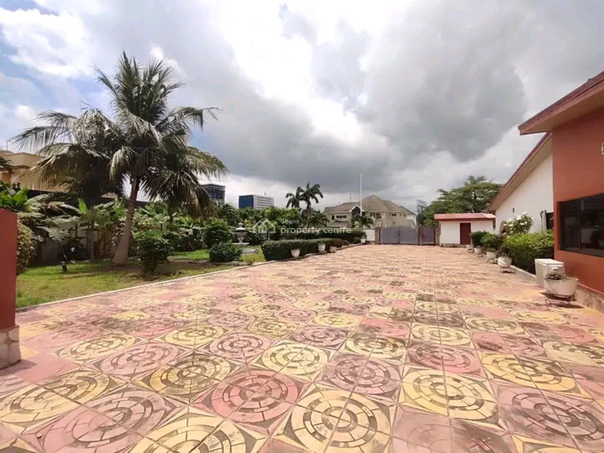 10 - Bedroom House @ West Airport, West Airport, Airport Residential Area, Accra, House for Rent