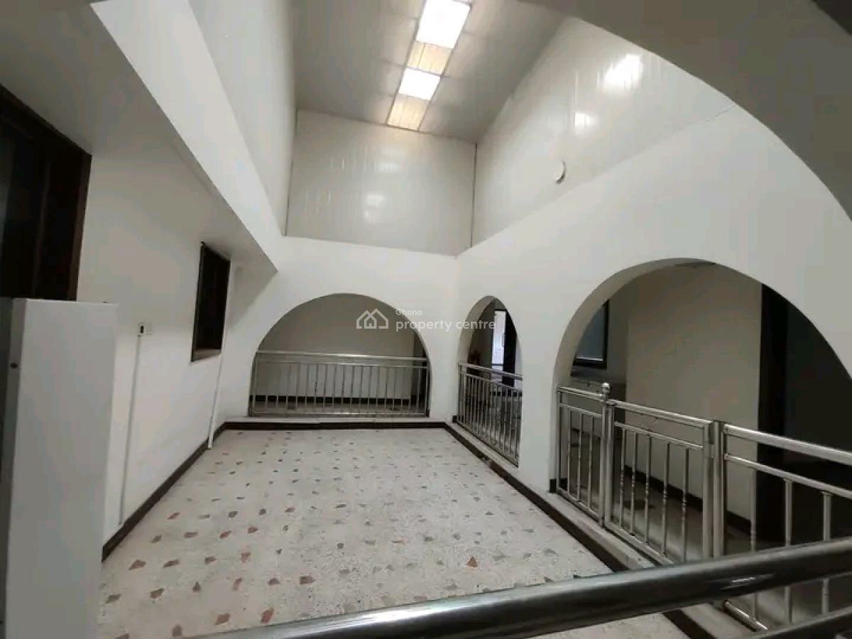 10 - Bedroom House @ West Airport, West Airport, Airport Residential Area, Accra, House for Rent
