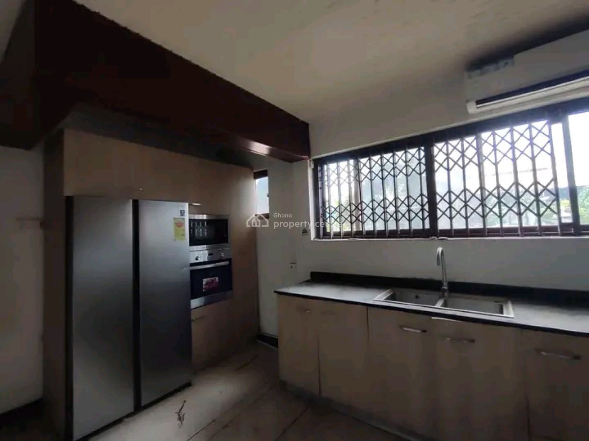10 - Bedroom House @ West Airport, West Airport, Airport Residential Area, Accra, House for Rent