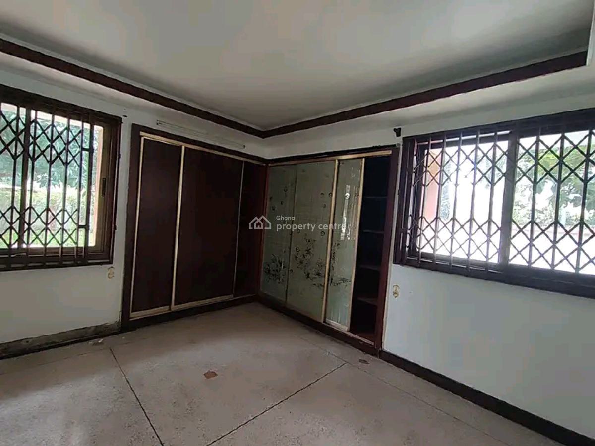 10 - Bedroom House @ West Airport, West Airport, Airport Residential Area, Accra, House for Rent