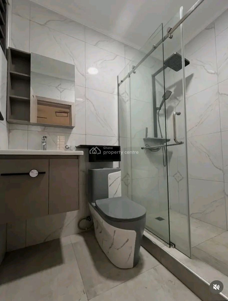 Executive Newly Built 2 -bedroom Townhouse, East Legon, Accra, Townhouse for Rent