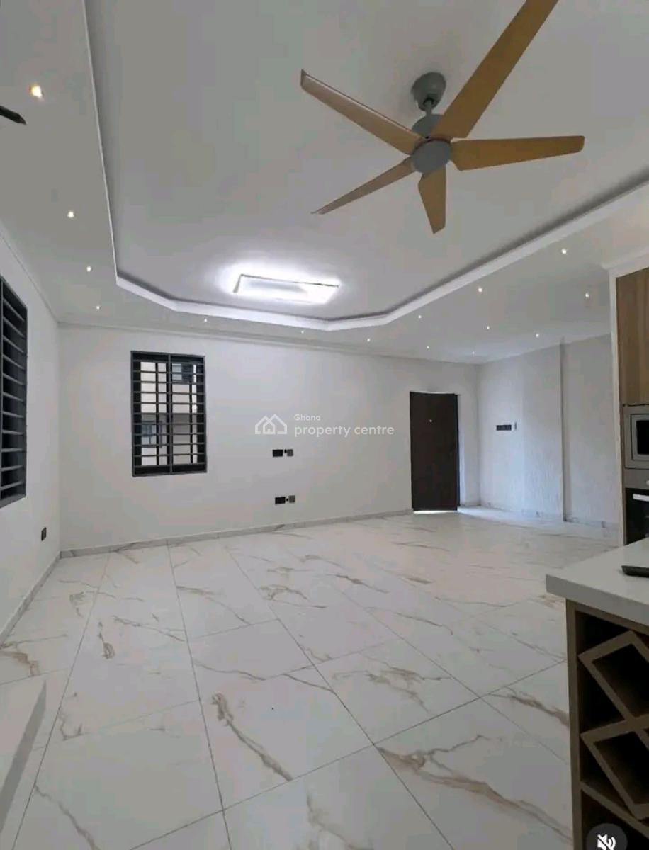 Executive Newly Built 2 -bedroom Townhouse, East Legon, Accra, Townhouse for Rent