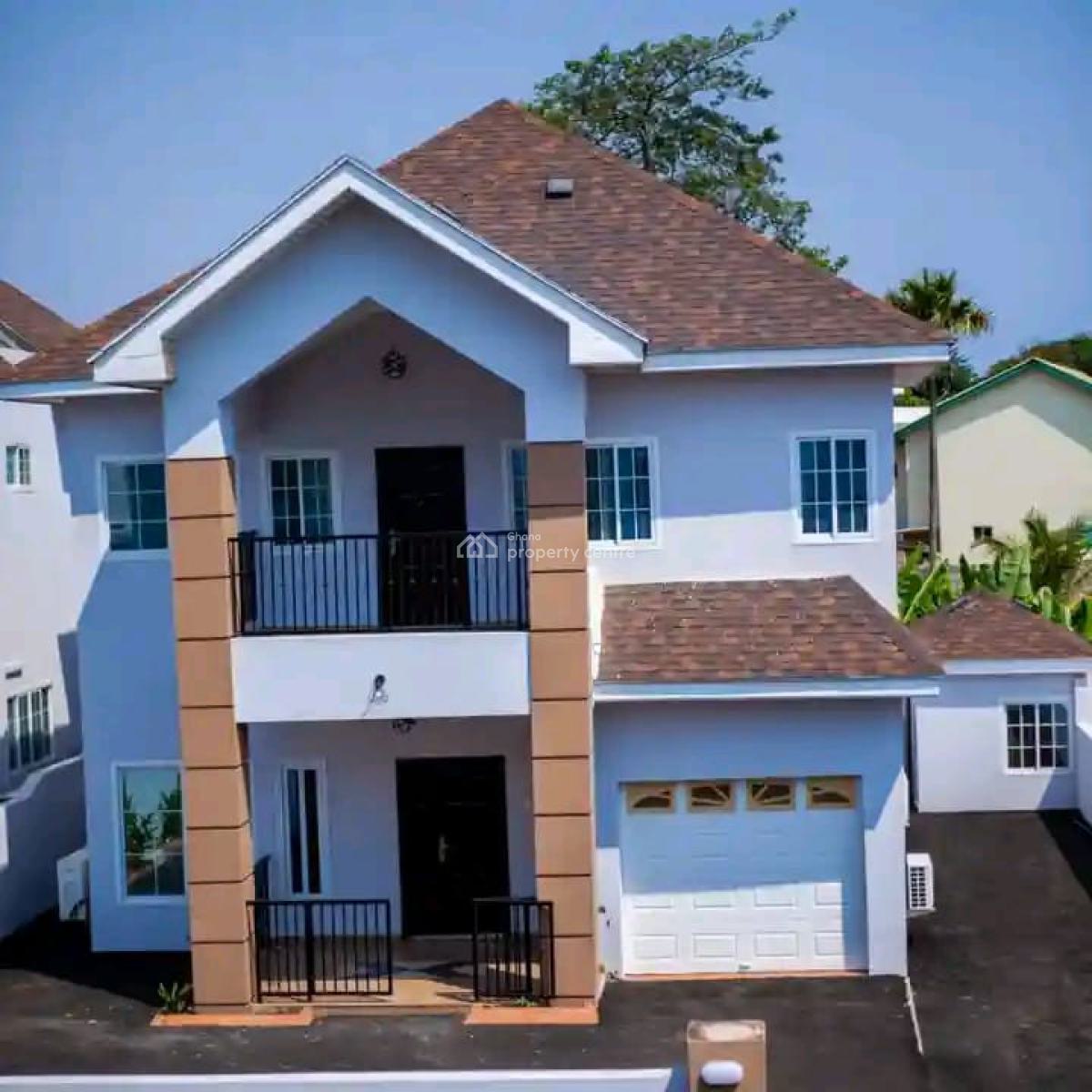 Executive 4-bedroom Townhouse, Cantonments, Accra, Townhouse for Rent