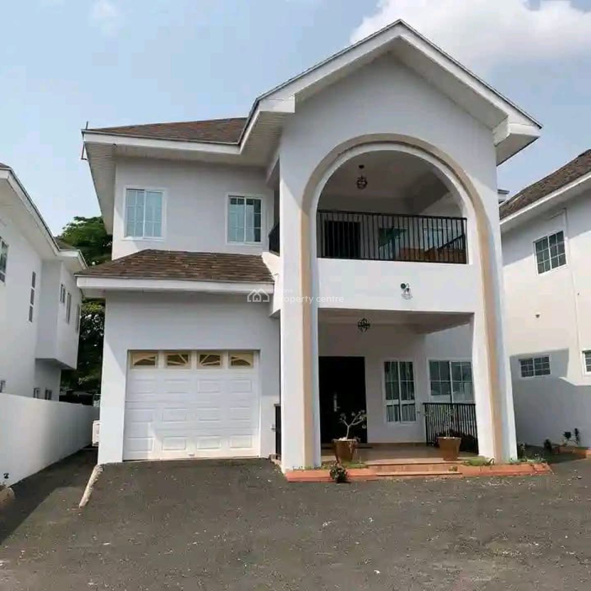 Executive 4-bedroom Townhouse, Cantonments, Accra, Townhouse for Rent